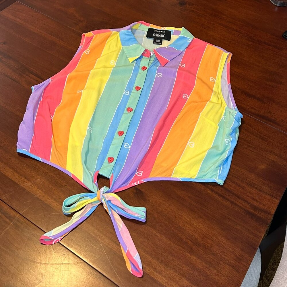 ModCloth x Collectif Rainbow Heart Cropped Tie Front Blouse Size UK 22 US 18 A6